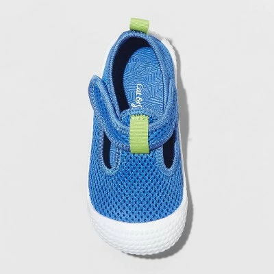 Toddler Boys' Oscar Water Shoes - Cat & Jack™ Olive 4 Toddler Boys' Oscar Water Shoes - Cat & Jack™ Olive - Image 2