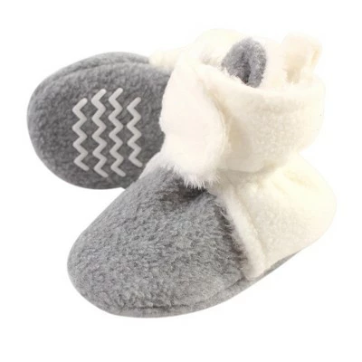 Hudson Baby Baby and Toddler Cozy Fleece and Sherpa Booties, Cream Heather Gray 5 Hudson Baby Baby and Toddler Cozy Fleece and Sherpa Booties, Cream Heather Gray - Image 3