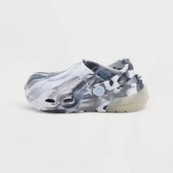 Toddler Boys' Surprize by Stride Rite Gleamer Light-Up Clogs Navy Blue