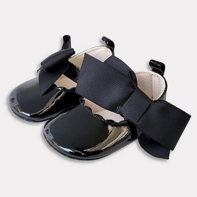 Baby Girls' Patent Mary Jane Sneakers - Cat & Jack™ Black 4 Baby Girls' Patent Mary Jane Sneakers - Cat & Jack™ Black - Image 2